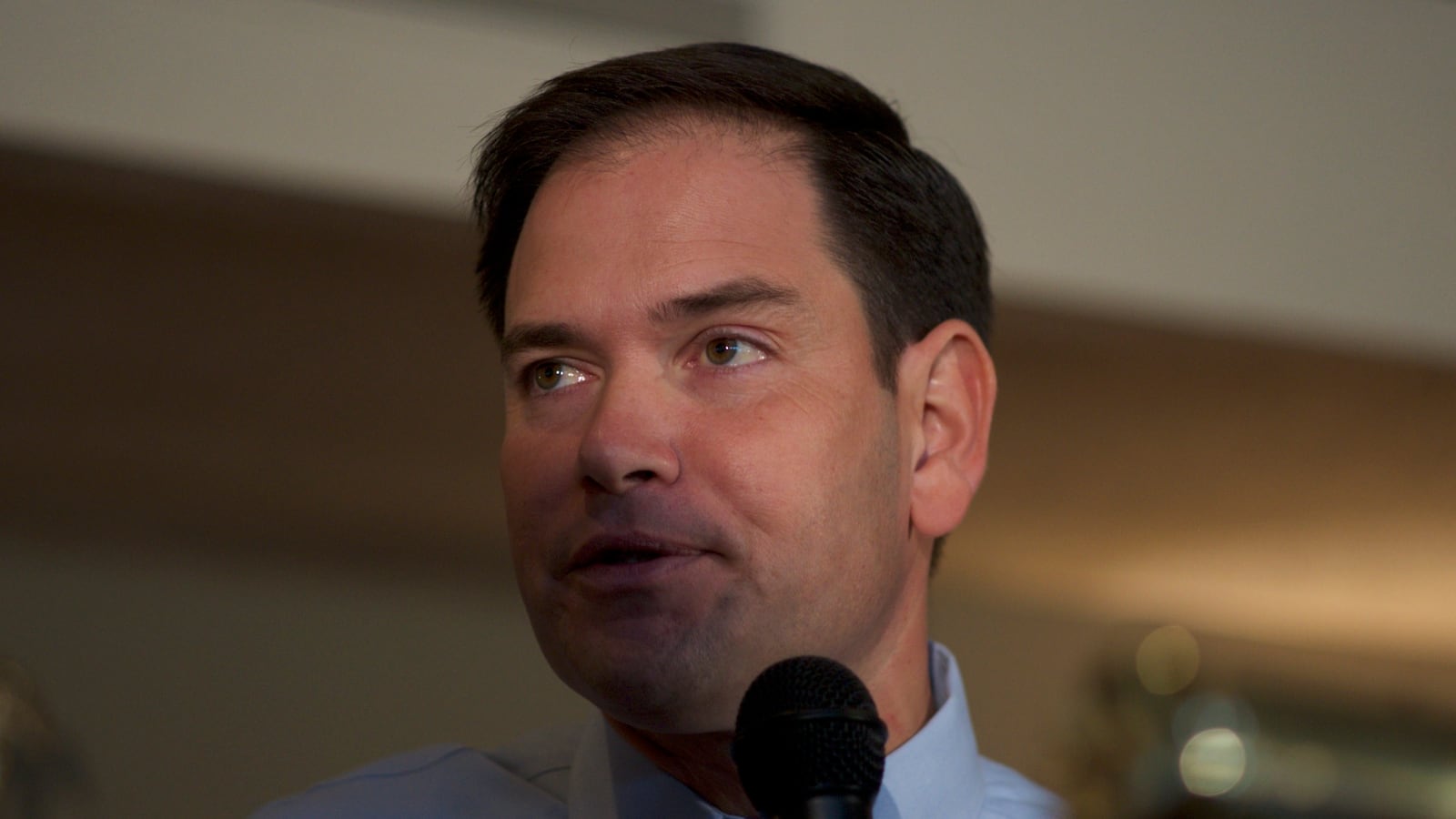articles/2013/11/05/in-which-ken-cuccinelli-gets-outshone-by-his-guest-marco-rubio/110513-marco-rubio-speaks-in-warrenton-virginia_unaqhd
