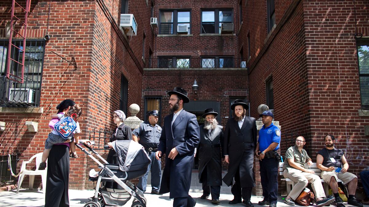 cheats/2011/07/14/levi-aron-took-victim-to-wedding/leiby-kletzky-murder-brooklyn-cheat_mubayj