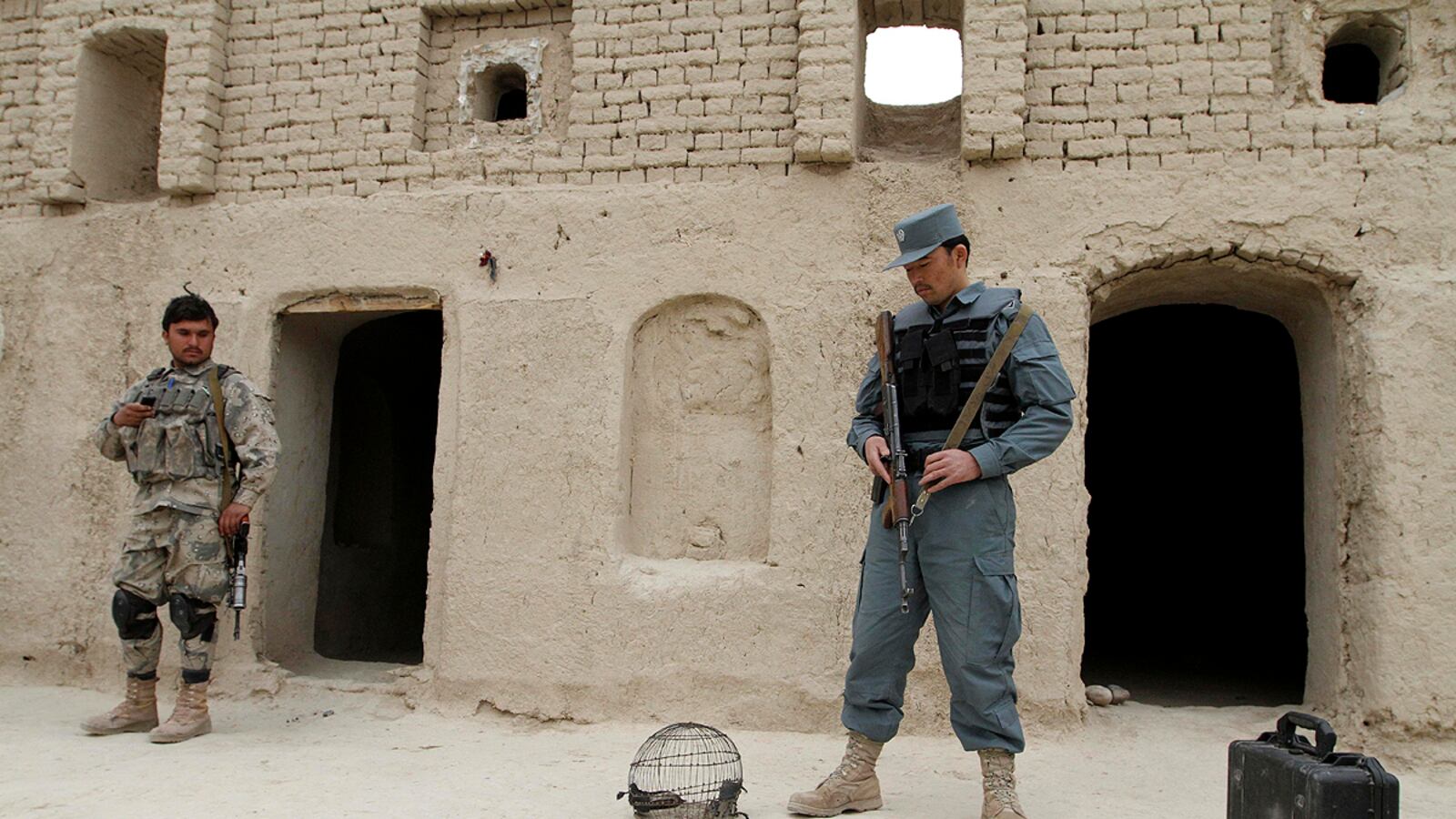 cheats/2012/03/12/taliban-vows-revenge/afghan-attrocity-2-cheat_eifzqg