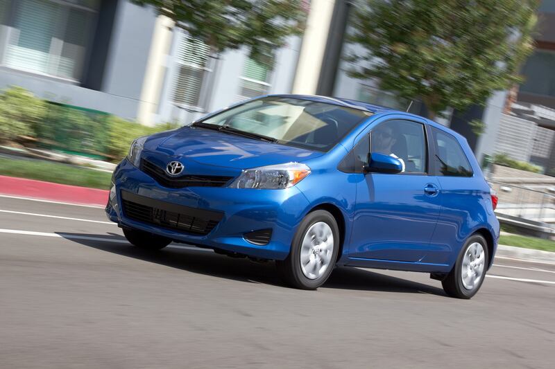 galleries/2012/09/07/seven-high-mileage-cars-that-aren-t-hybrids-photos/fuel-efficient-toyota-yaris_dunrjw