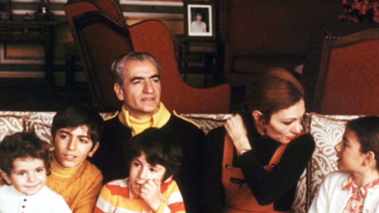 articles/2011/01/05/prince-ali-reza-pahlavi-suicide-tragic-end-to-irans-dynasty/shah-of-iran-gallery-launch_igxexc