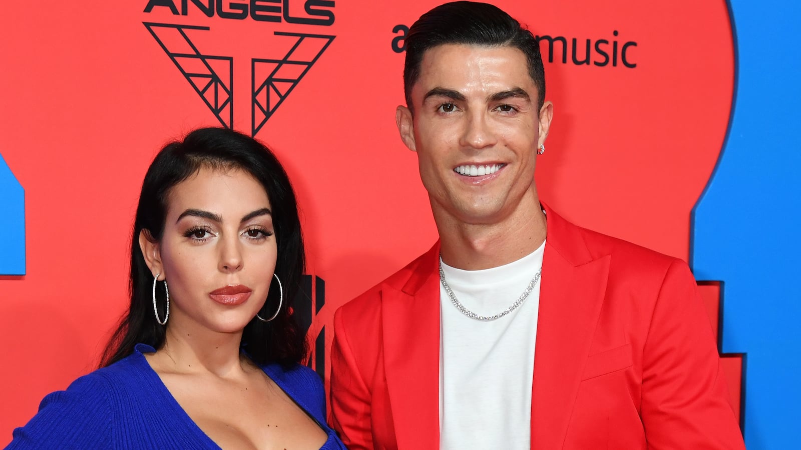 SEVILLE, SPAIN - NOVEMBER 03: Georgina Rodriguez and Cristiano Ronaldo attend the MTV EMAs 2019 at FIBES Conference and Exhibition Centre on November 03, 2019 in Seville, Spain. (Photo by Jeff Kravitz/FilmMagic)