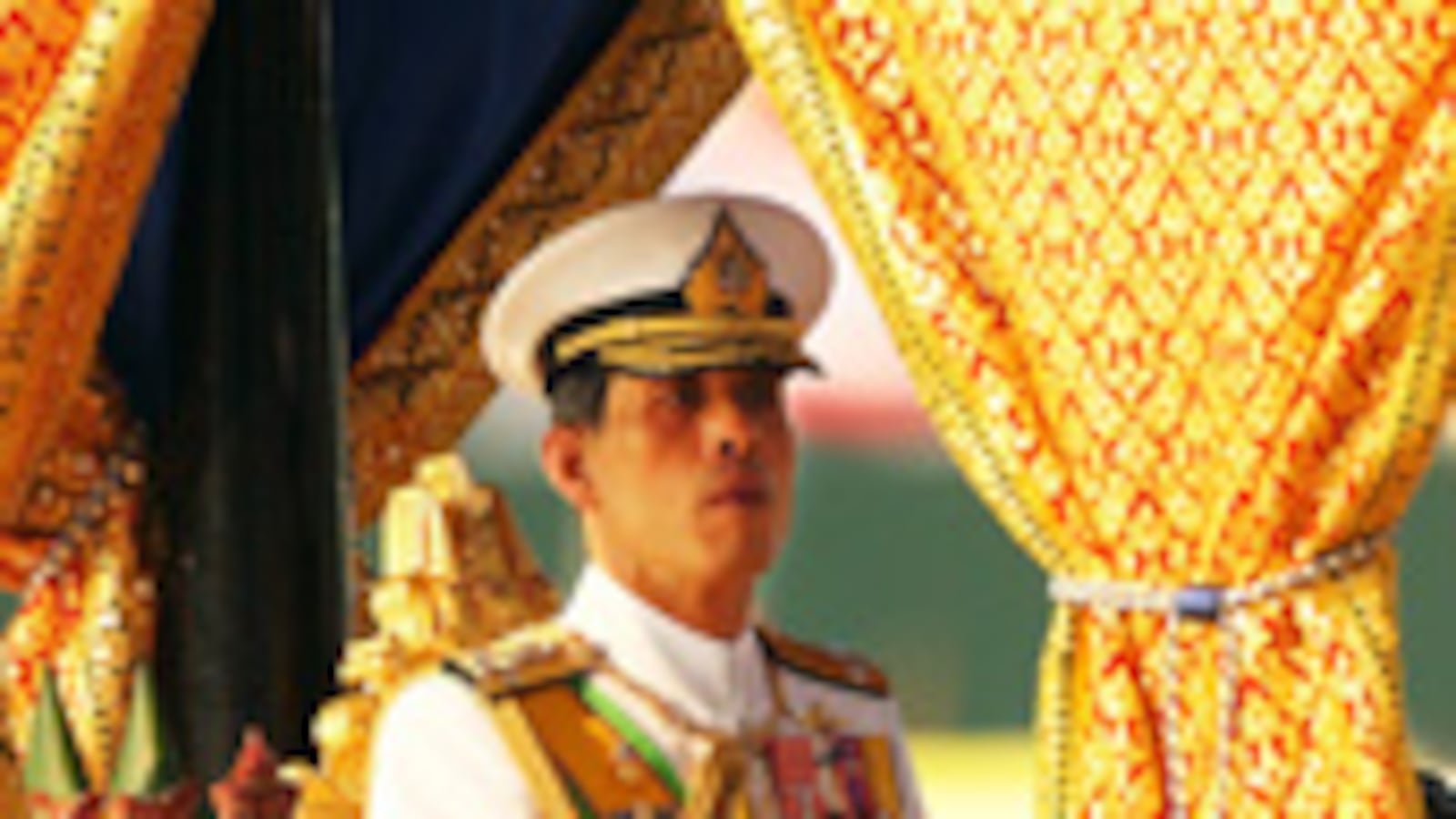 articles/2010/05/19/the-playboy-prince-of-thailand/simons-thailand_101216_cmtwf9