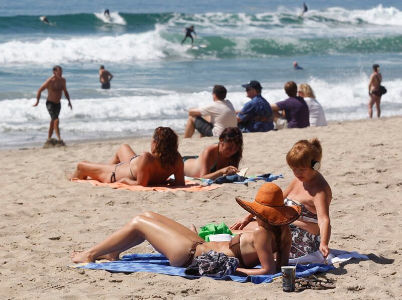 galleries/2011/07/31/most-popular-us-beaches-photos/huntington-beach_avszpc