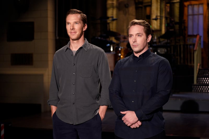 Benedict Cumberbatch and Beck Bennett in 2016