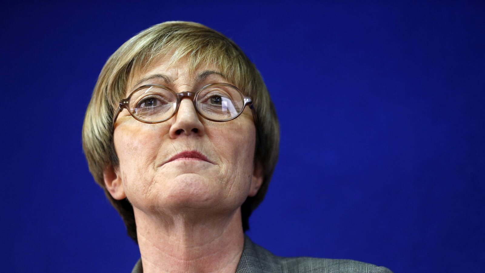 articles/2014/06/17/france-decries-attack-that-left-roma-teen-in-a-coma/140617-crocker-roma-teenager-2-tease_krgz6e