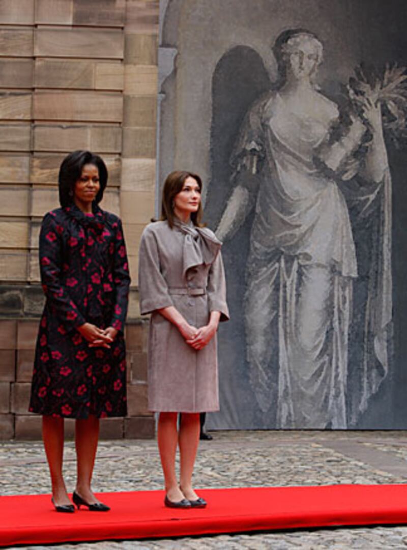 galleries/2009/04/23/the-first-100-outfits/michelle-obama-8_pfczpp