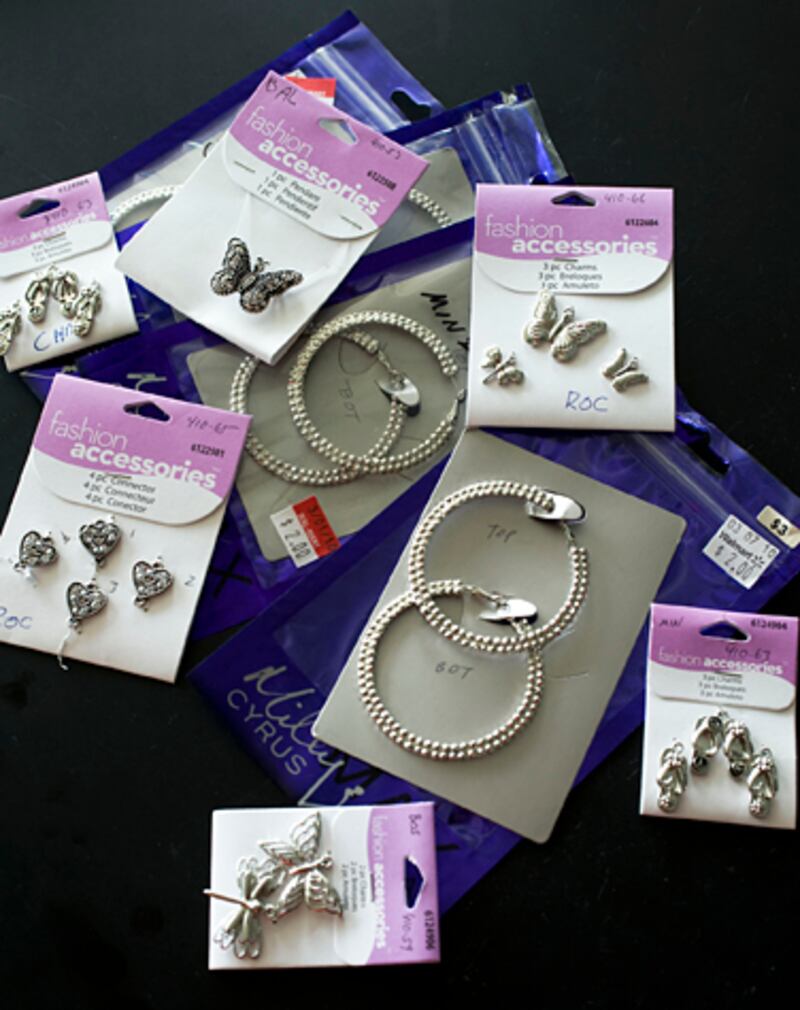 galleries/2012/04/23/bribery-in-mexico-toxic-necklaces-and-more-walmart-scandals-photos/walmart-scandals-jewelry_qv8hja