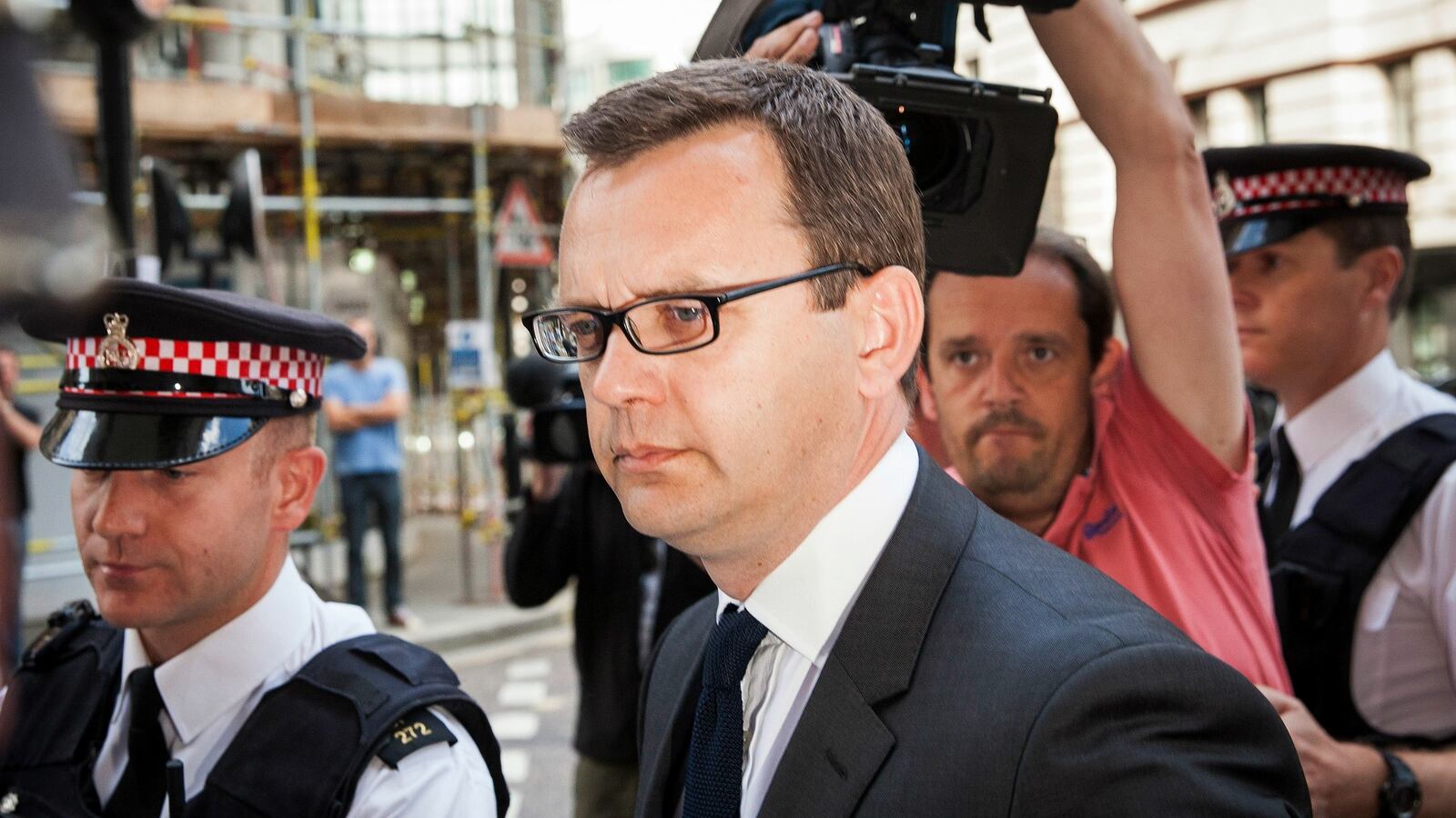 cheats/2014/11/22/andy-coulson-freed-after-five-months/141122-andy-coulson-cheat_n63d75
