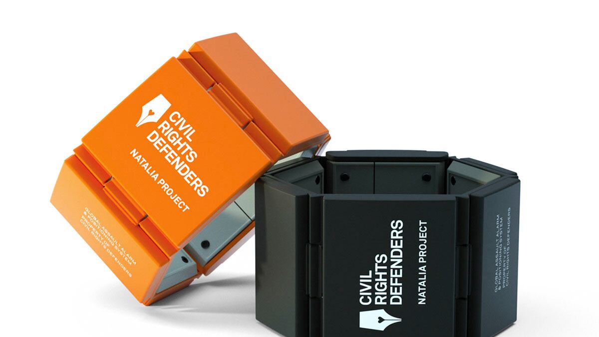 articles/2013/04/15/can-this-bracelet-save-your-life/130414-human-rights-bracelet-tease_jr6xfv