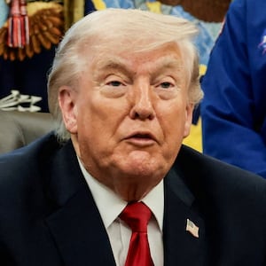 donald trump artemis ii astronauts