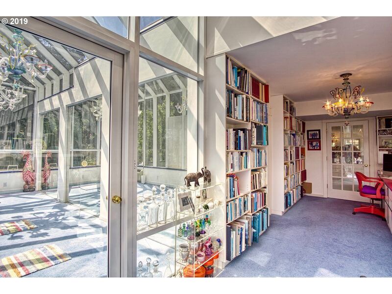 200312-omg-i-want-this-house-oregon-13_mhu5li