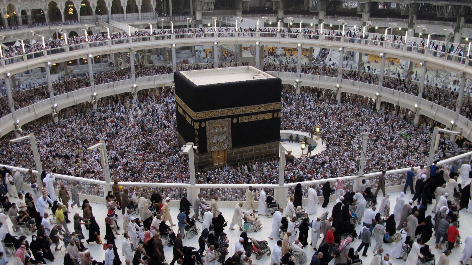 cheats/2015/09/11/crane-collapse-kills-50-in-mecca/150911-mosque-crane-collapse-cheat_njdvdm