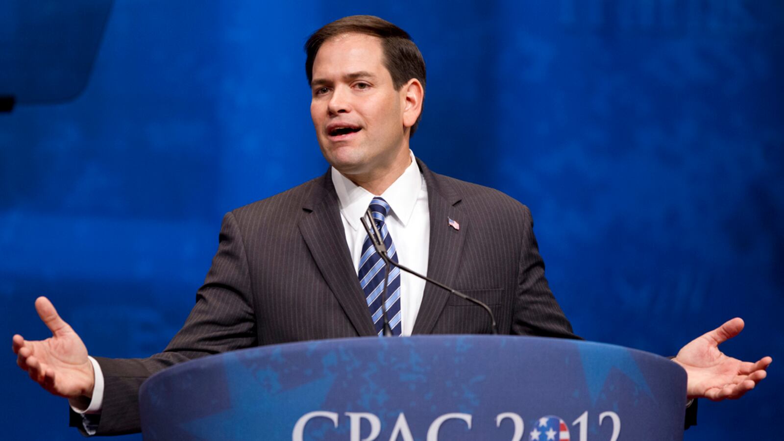 articles/2012/02/10/at-cpac-republican-candidates-are-courting-their-base/cpac-2012-grove_al0hqc