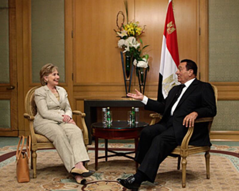 articles/2009/08/16/how-egypt-can-help-obama/riedel-obama-and-eygpt-mubarak_ygdbye