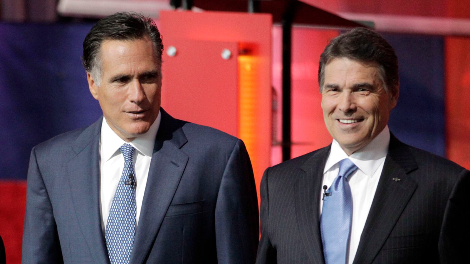 cheats/2011/10/18/romney-and-perry-s-vicious-fight/debate-preview-box-avlon_tflhbj