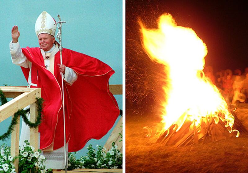 galleries/2009/11/30/father-son-and-the-holy-toast/religious-sightings-4_eg8c2s