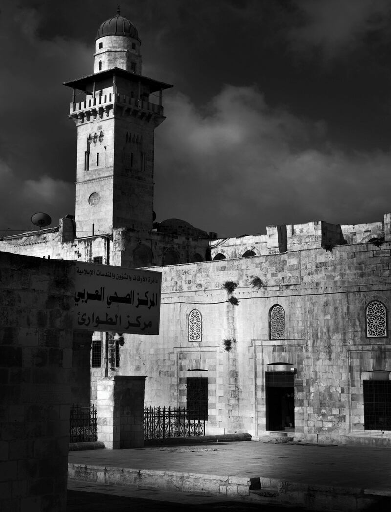 galleries/2014/02/18/jean-michel-berts-captures-the-light-of-jerusalem/dome-of-the-rock-4adef_rrz7q1