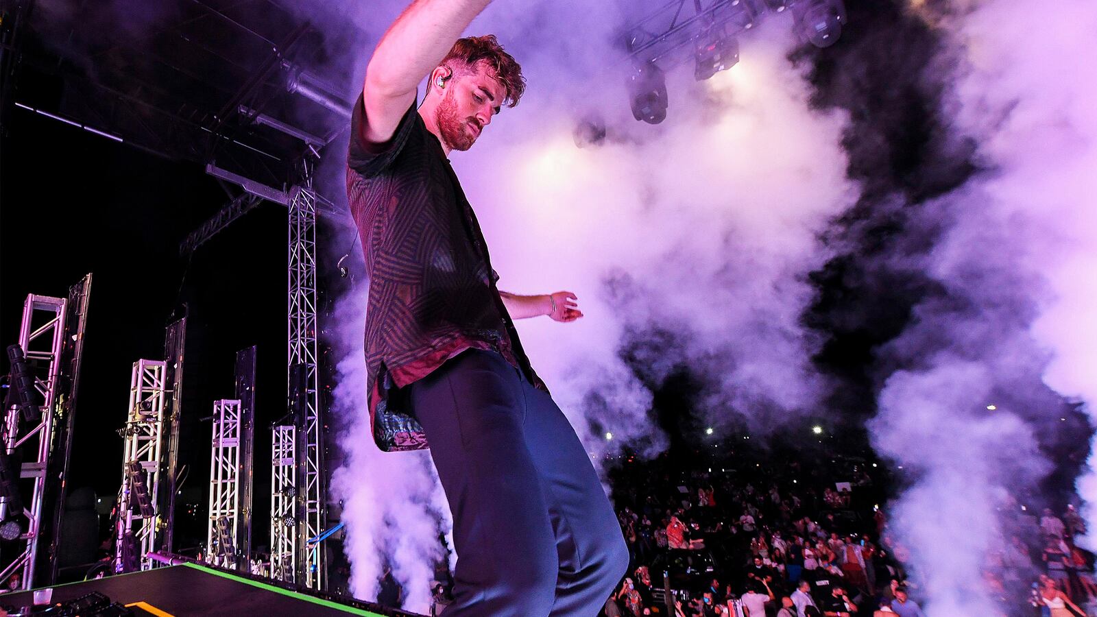 200727-chainsmokers-tease_1_bdz6ni