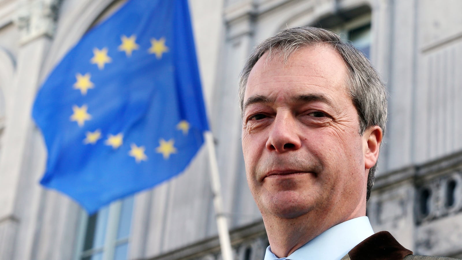 articles/2014/04/30/is-britain-s-tea-party-turning-politics-upside-down/140429-hines-tea-party-tease_ezi0b9