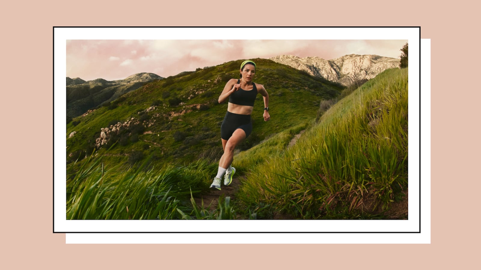 lululemon-blissfeel-road-to-trail-running-shoes_l4fqnl