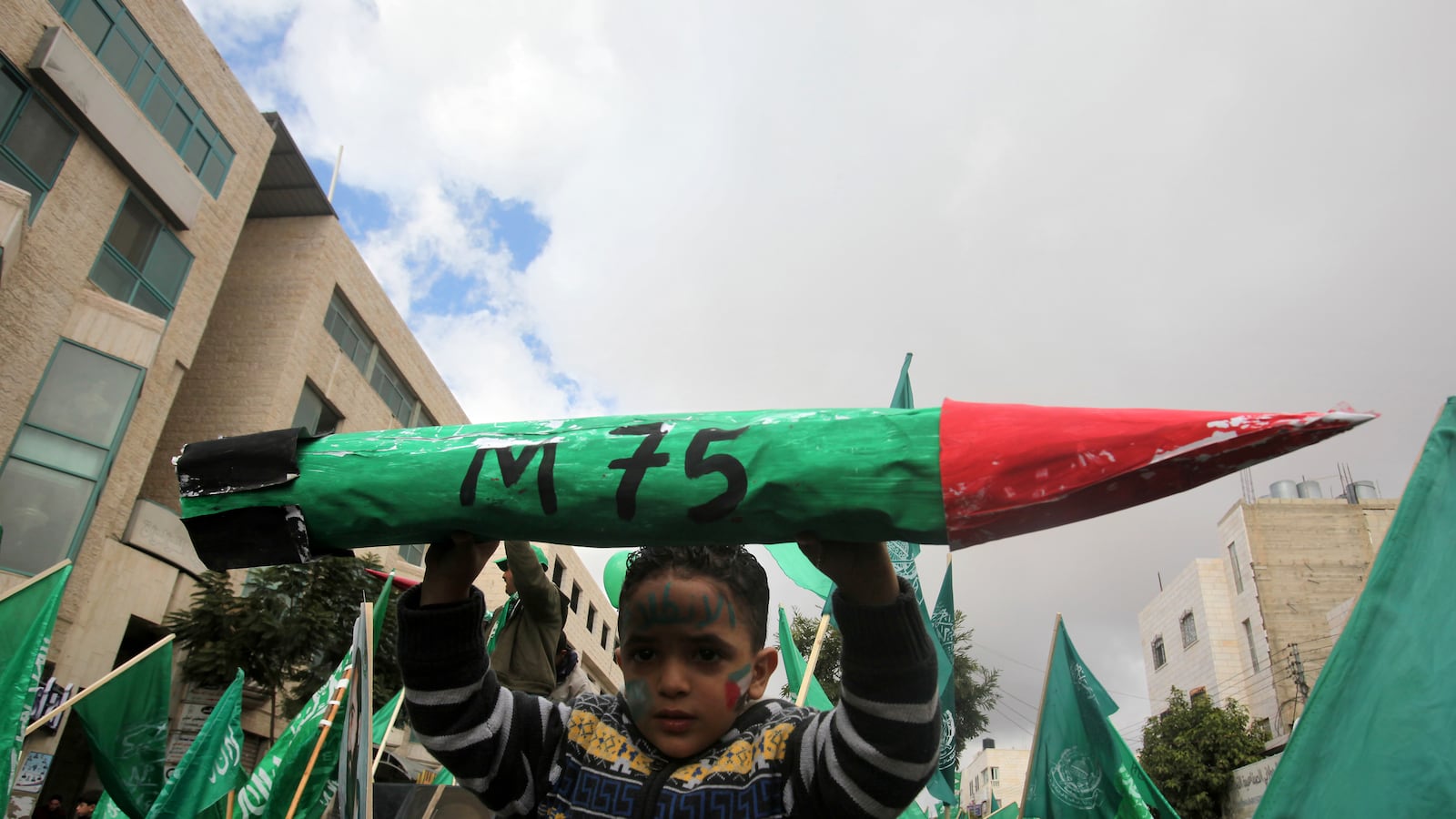 articles/2013/01/17/why-israel-is-turning-right/why-israel-is-turning-right-image_pmpce6