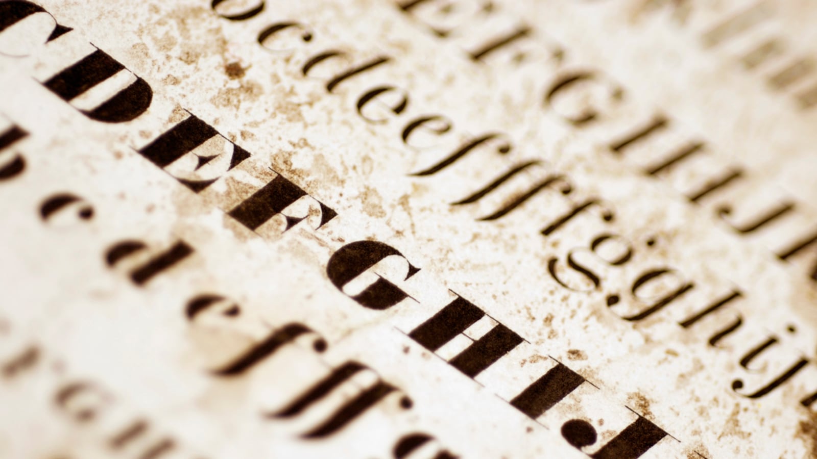 articles/2011/10/04/simon-garfield-s-just-my-type-goes-from-gutenberg-to-helvetica/font-madness-jones_nfn722