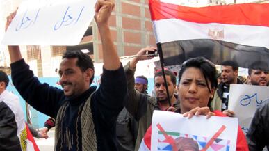 articles/2011/02/20/libya-protests-muammar-qaddafi-in-crisis/lamen-qaddafi_161360_zg7u1n