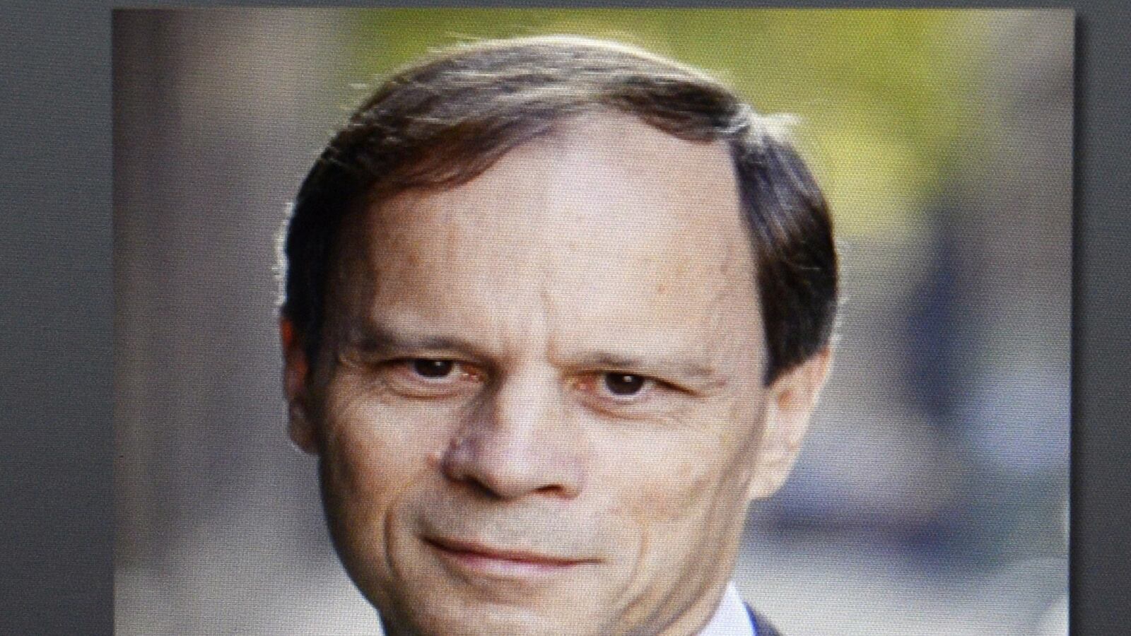 cheats/2014/10/13/jean-tirole-wins-nobel-for-economics/141013-economics-nobel-prize-cheat_ft1hst