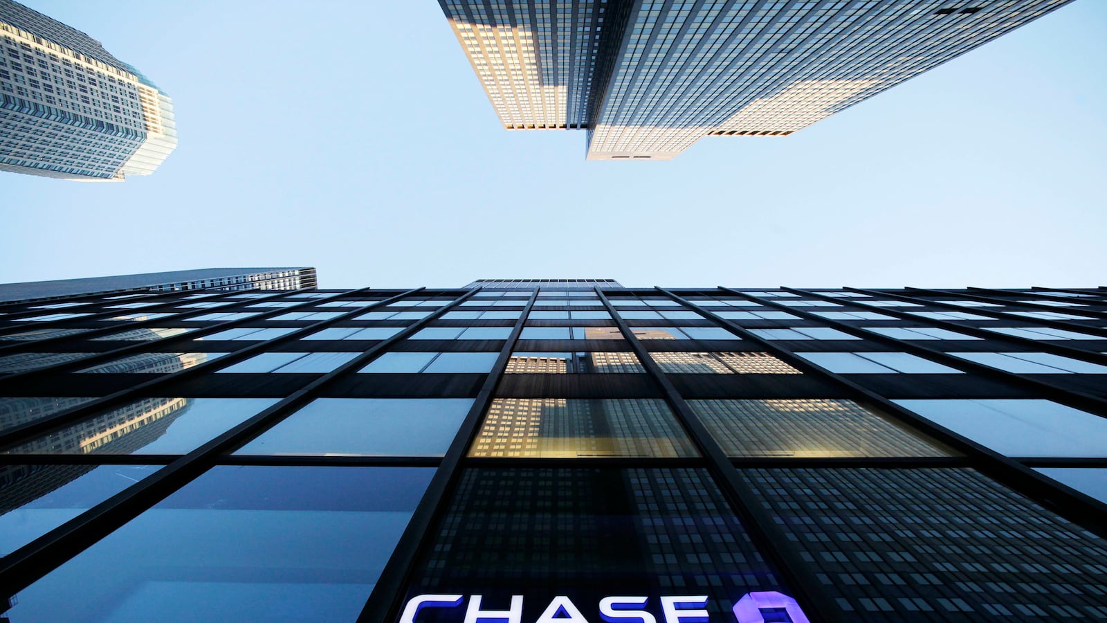 cheats/2013/03/14/senate-jp-morgan-ignored-controls/130314-jp-morgan-chase-cheat_n07qhx