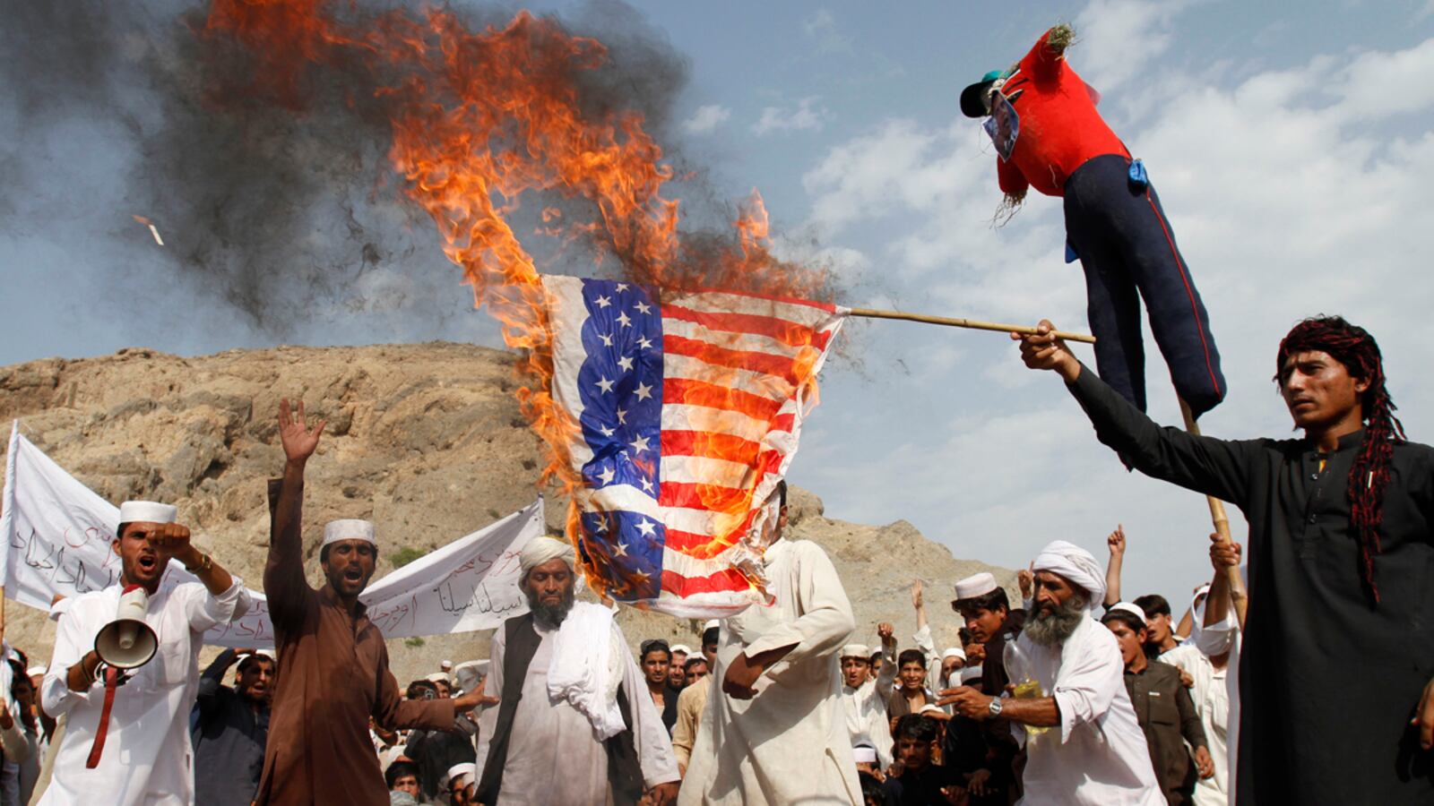 articles/2012/09/19/sam-harris-on-the-freedom-to-offend-an-imaginary-god/free-speech-muslim-violence-harris_er3vce