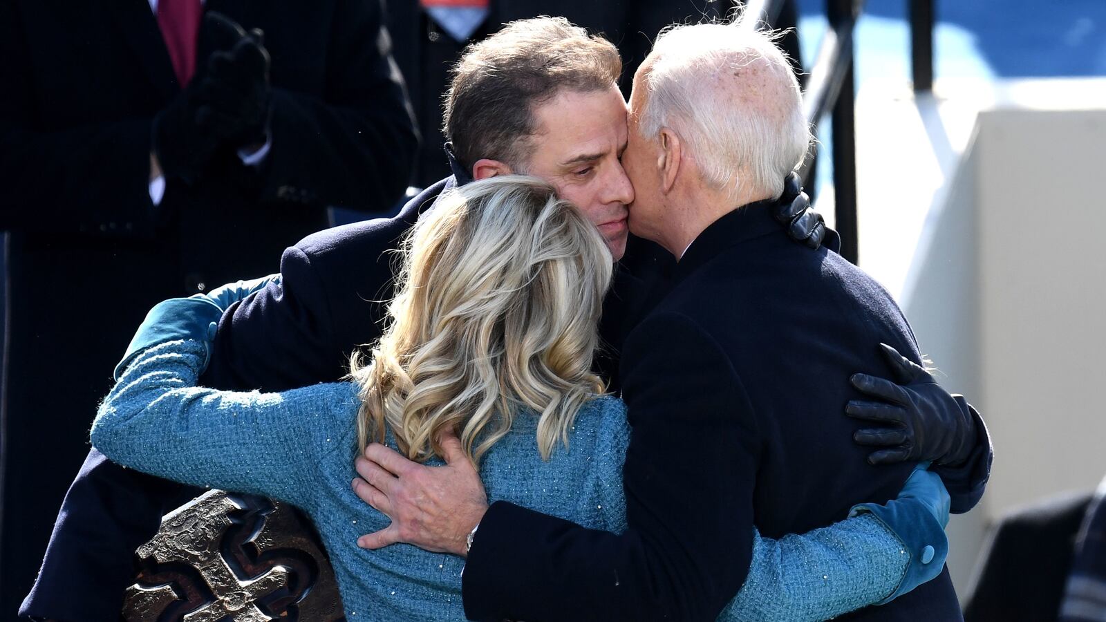 020421-hunter-biden-cheat_t0r1lp