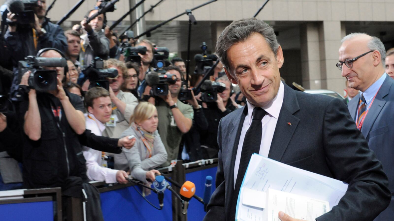 cheats/2011/06/23/france-backs-afghan-withdrawal-plan/france-endorses-afghanistan-withdrawal-cheat_h7natz