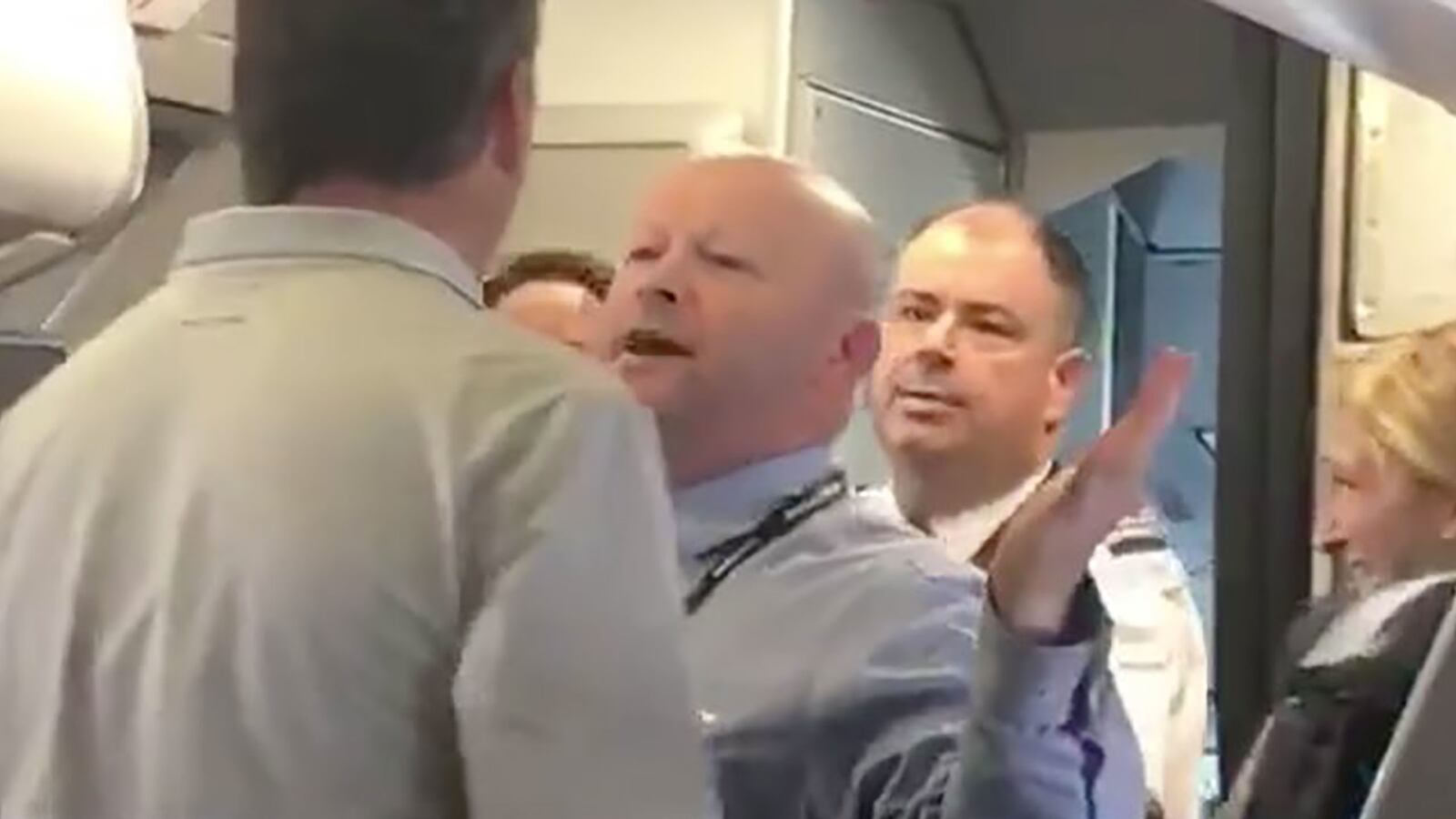 articles/2017/04/22/american-airlines-employee-suspended-after-altercation-with-passenger/170422-jolicouer-american-airlines-tease_e2sdmv