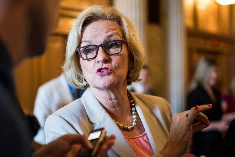 articles/2014/06/05/colleges-lawyer-up-before-claire-mccaskill-rape-inquiry/140605-shire-mckaskill-tease_fjylbi