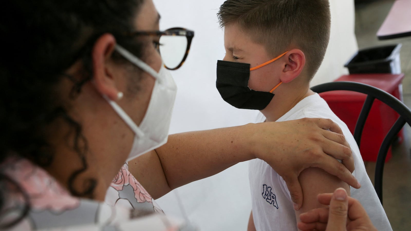 2022-06-14T174552Z_207150633_RC2OPS9EQI25_RTRMADP_3_HEALTH-CORONAVIRUS-VACCINES-CHILDREN_vlor6q