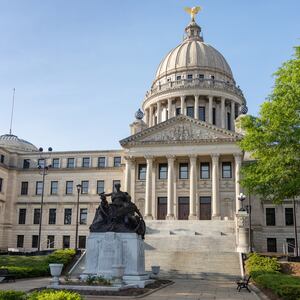 Mississippi Capitol building from outside.
