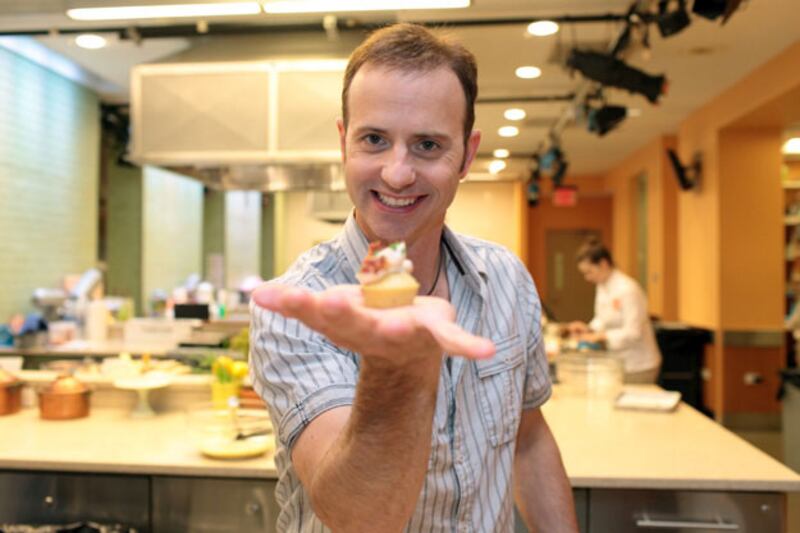 galleries/2009/08/25/cooking-with-brian-boitano/boitano-1_wxxgfq