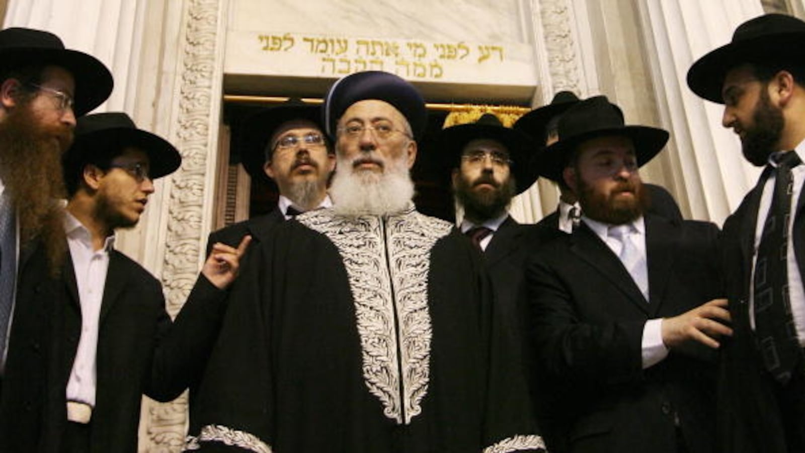 articles/2012/09/25/does-israel-need-a-chief-rabbi/rabbi-amar-openz_stn324