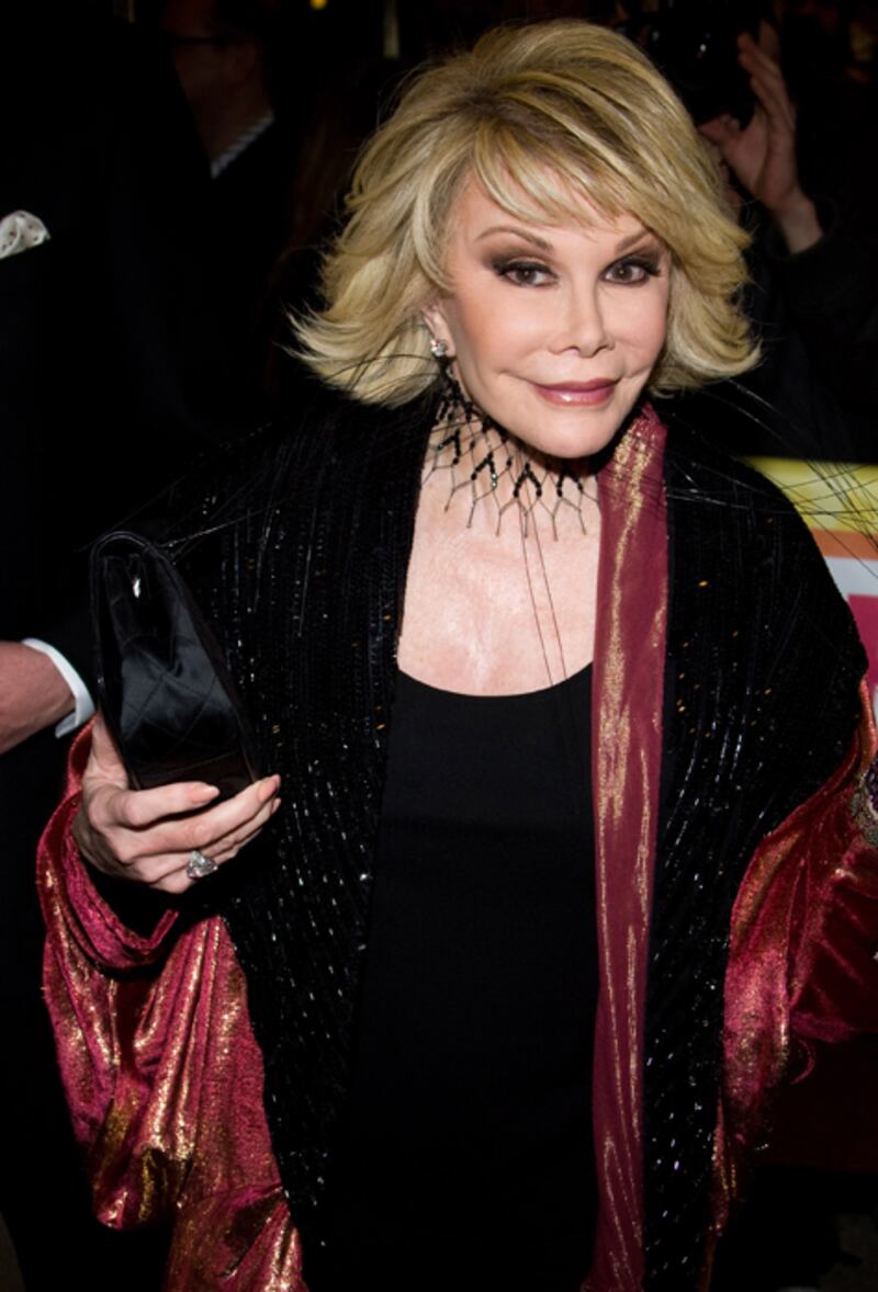 galleries/2010/09/16/oprah-feuds/oprah-feuds---joan-rivers_w9wgjn