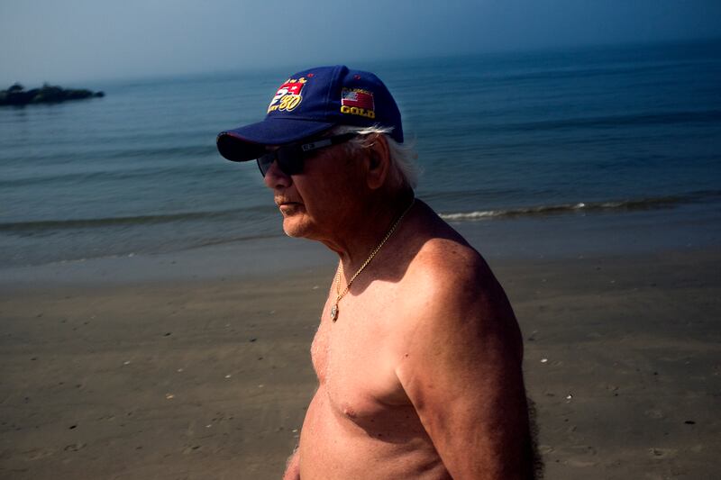 galleries/2015/07/03/old-glory-in-new-york-the-flag-in-the-city/150702_acw_americanflags_19_epglzk