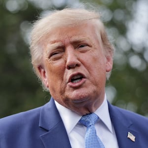 US President Donald Trump speaks to the media at the White House driveway following a luncheon for tech leaders in the East Room, in Washington, D.C., US, September 29, 2026. REUTERS/Jonathan Ernst
