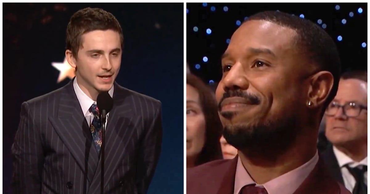 Timothée Chalamet’s Oscar Rival Caught Looking Unimpressed at Speech