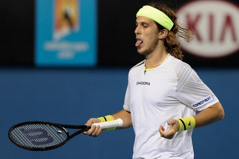 galleries/2013/01/17/crazy-australian-open-faces-sharapova-djokovic-more-photos/130116-ausi-open-faces-11_tgcoll