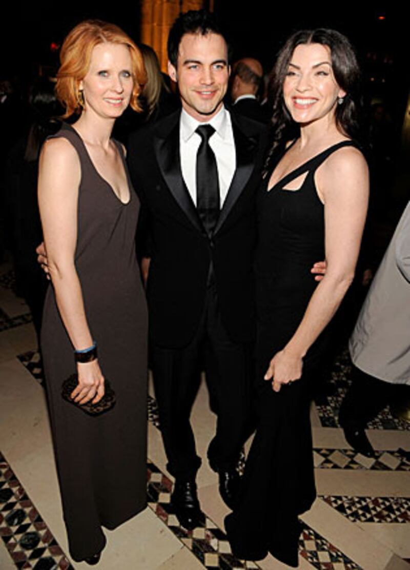 galleries/2010/02/11/natasha-s-amfar-benefit/natasha-amfar-benefit-8_atsgaw