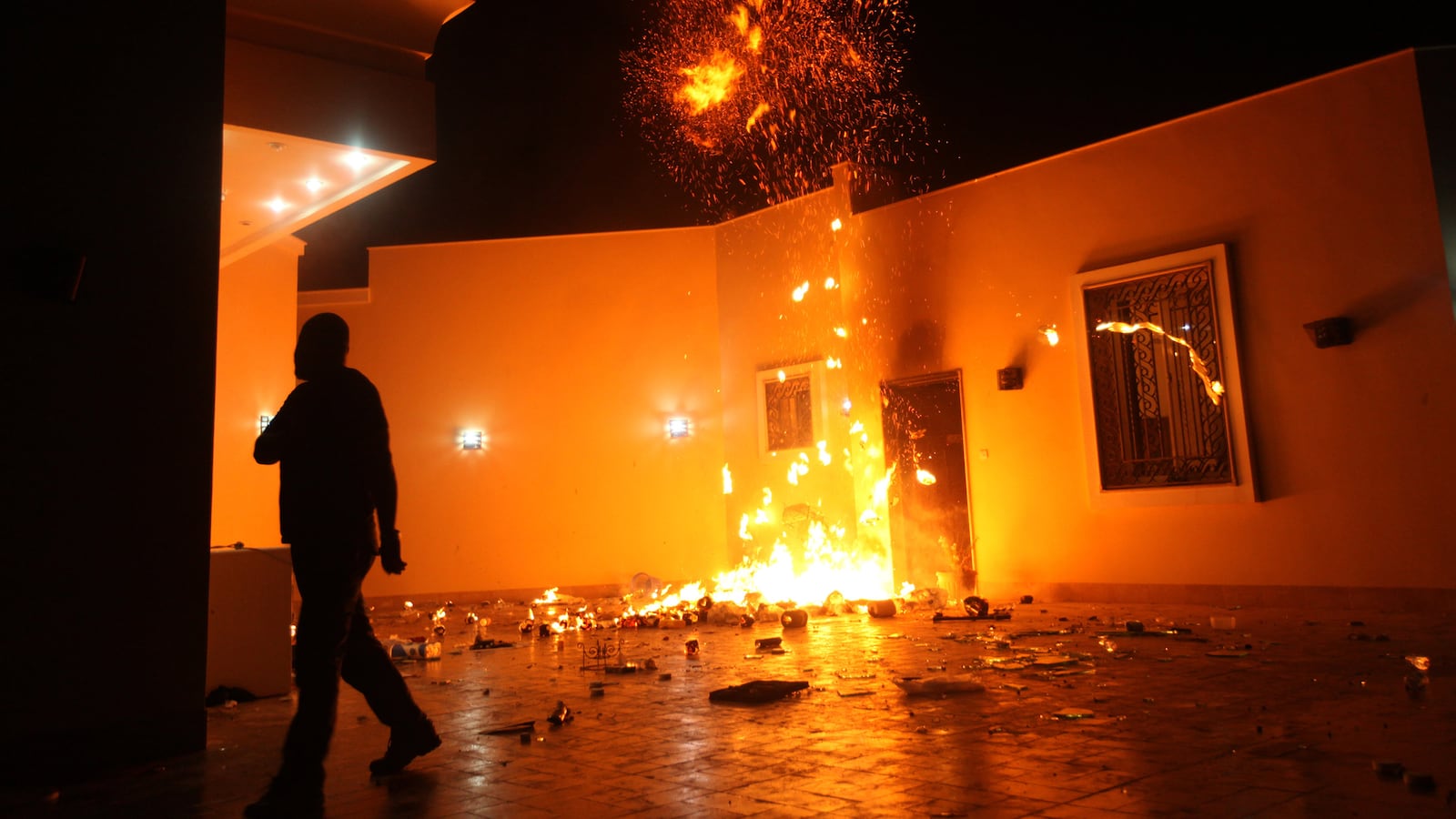 170718-dozier-benghazi-tease_ansc4x