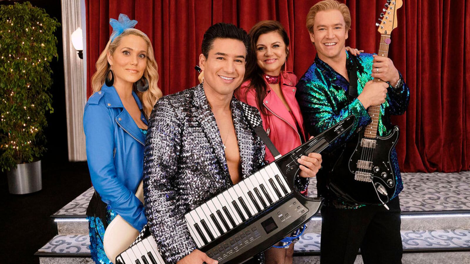 201203-Fallon-TDB-Obsessed-tease-02_jah2ok