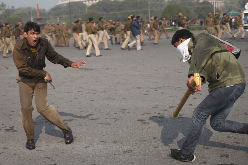 galleries/2013/01/03/protests-in-india-over-fatal-gang-rape-photos/India-protests-dec22-06_ca23ls