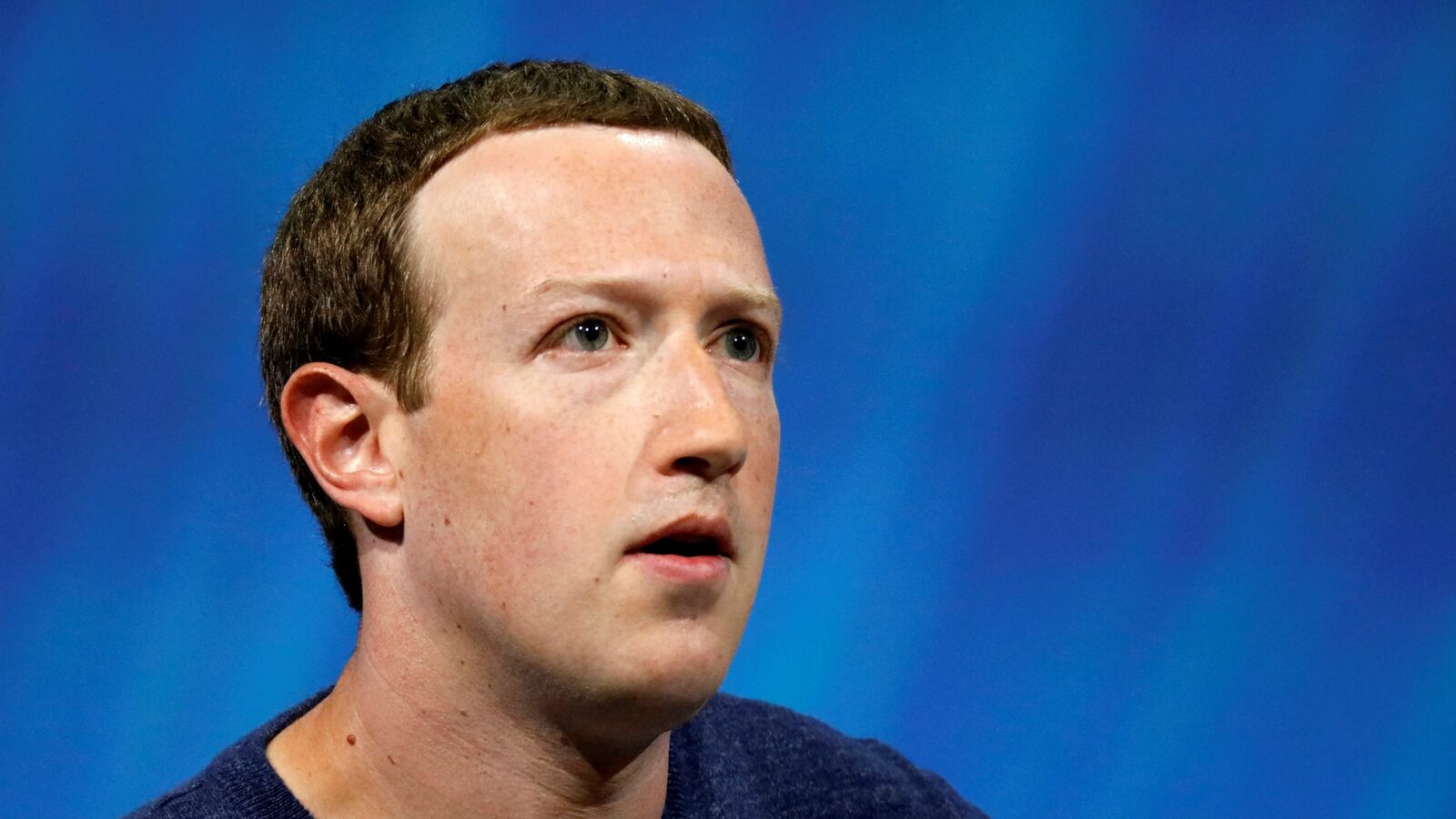 REUTERS_Charles_Platiau_zejeey