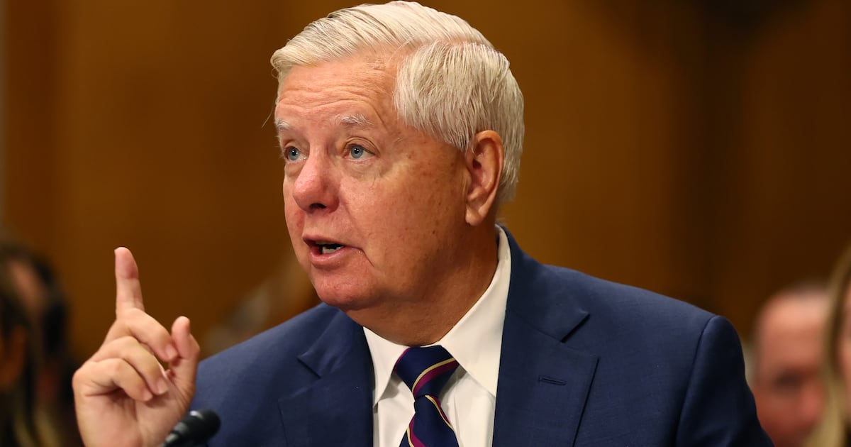 MAGA Star Sends Warning to Colleagues Turning on Stephen Miller